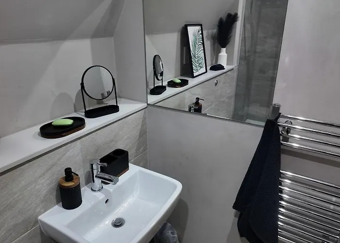 By The Arena 公寓 *