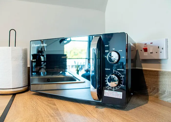 By The Arena * Leeds (West Yorkshire)